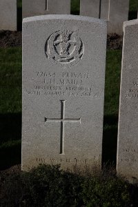 Lijssenthoek Military Cemetery - Maull, John Herbert