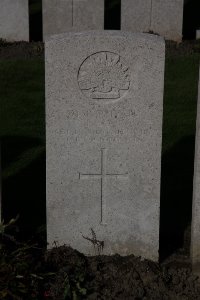 Lijssenthoek Military Cemetery - May, Frank
