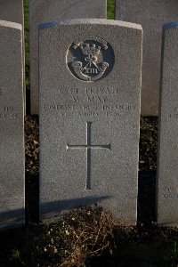 Lijssenthoek Military Cemetery - May, W