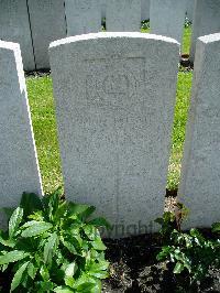 Lijssenthoek Military Cemetery - Mayhew, W