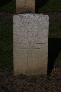 Lijssenthoek Military Cemetery - McConnel, Merrick Hugh