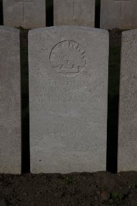 Lijssenthoek Military Cemetery - McDonald, Duncan