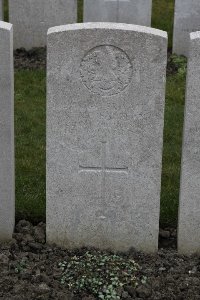 Lijssenthoek Military Cemetery - McFadzean, R