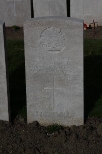 Lijssenthoek Military Cemetery - McGill, Alfred Eager