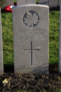 Lijssenthoek Military Cemetery - McGreer, Stanton Emile Thomas