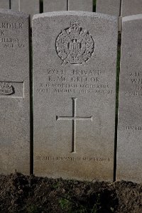 Lijssenthoek Military Cemetery - McGregor, R