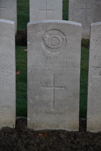 Lijssenthoek Military Cemetery - McGuinness, George