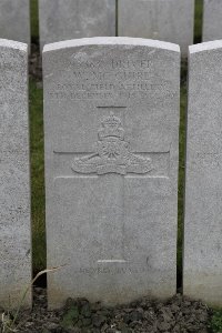 Lijssenthoek Military Cemetery - McGuire, W