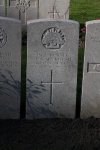 Lijssenthoek Military Cemetery - McIntosh, Harry Athol