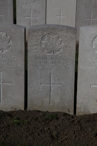 Lijssenthoek Military Cemetery - McKeigan, J A