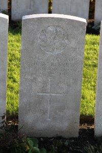 Lijssenthoek Military Cemetery - McKenzie, D