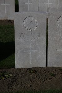 Lijssenthoek Military Cemetery - McKenzie, F E