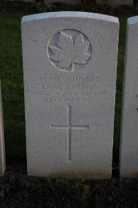 Lijssenthoek Military Cemetery - McKinnon, T