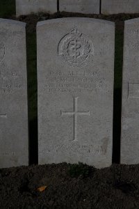 Lijssenthoek Military Cemetery - McLachlan, Ernest John