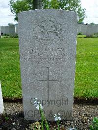 Lijssenthoek Military Cemetery - McLellan, W