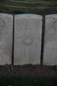 Lijssenthoek Military Cemetery - McLeod, John Leslie