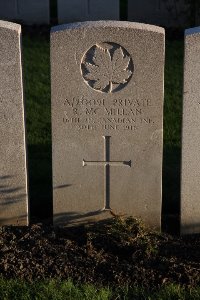 Lijssenthoek Military Cemetery - McMillan, R