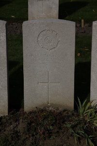 Lijssenthoek Military Cemetery - McNally, Edward Joseph