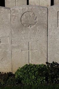 Lijssenthoek Military Cemetery - McNeil, J