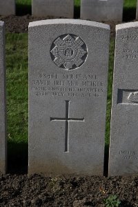 Lijssenthoek Military Cemetery - Meikle, David Ireland