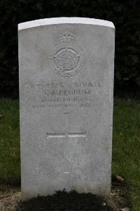 Lijssenthoek Military Cemetery - Meldrum, S
