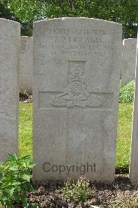 Lijssenthoek Military Cemetery - Mernagh, J