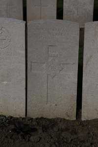 Lijssenthoek Military Cemetery - Merrett, A S