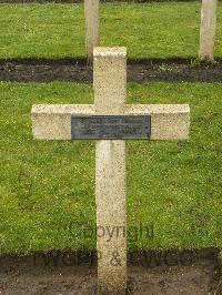 Lijssenthoek Military Cemetery - Mesnard, Paul