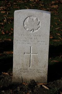 Lijssenthoek Military Cemetery - Meta, Glorio