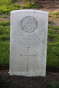 Lijssenthoek Military Cemetery - Middleton, Arnold