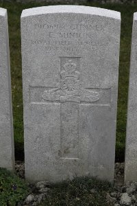 Lijssenthoek Military Cemetery - Minion, F