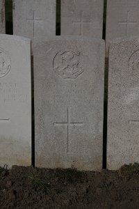 Lijssenthoek Military Cemetery - Mizon, George William