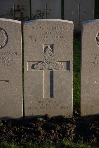 Lijssenthoek Military Cemetery - Molloy, Peter Joseph