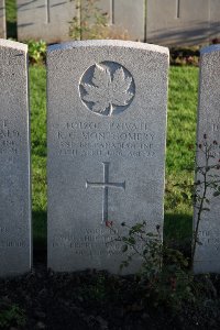 Lijssenthoek Military Cemetery - Montgomery, Ralph Cyril