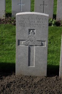 Lijssenthoek Military Cemetery - Moody, James Frank