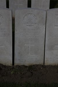 Lijssenthoek Military Cemetery - Moody, Percy Richard