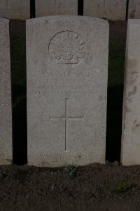 Lijssenthoek Military Cemetery - Moore, Frederick Marshall