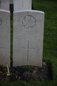 Lijssenthoek Military Cemetery - More, Peter James