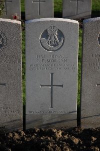 Lijssenthoek Military Cemetery - Morgan, Llewellyn Enoch