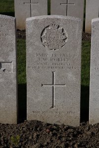Lijssenthoek Military Cemetery - Morley, J W