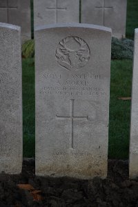 Lijssenthoek Military Cemetery - Morris, A