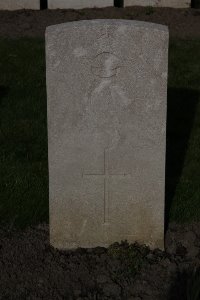 Lijssenthoek Military Cemetery - Morris, Basil Menzies