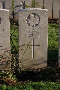 Lijssenthoek Military Cemetery - Morris, H R
