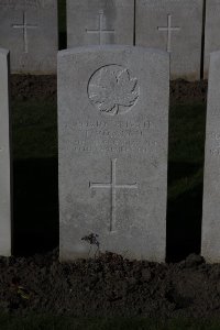 Lijssenthoek Military Cemetery - Morrison, T