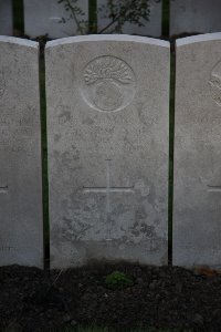 Lijssenthoek Military Cemetery - Mortimer, A W