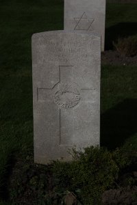 Lijssenthoek Military Cemetery - Mumford, Alfred