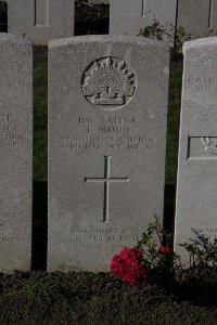 Lijssenthoek Military Cemetery - Munn, Thomas