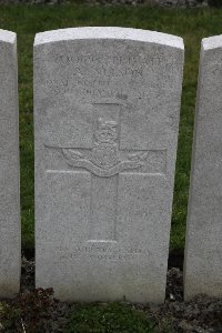 Lijssenthoek Military Cemetery - Nelson, Alexander