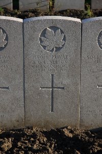 Lijssenthoek Military Cemetery - Nelson, C L