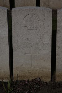 Lijssenthoek Military Cemetery - Neville, Thomas George Bryant